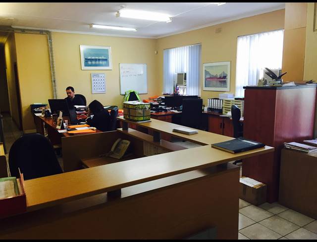 970M² FACTORY RENTED IN PAARDEN EILAND